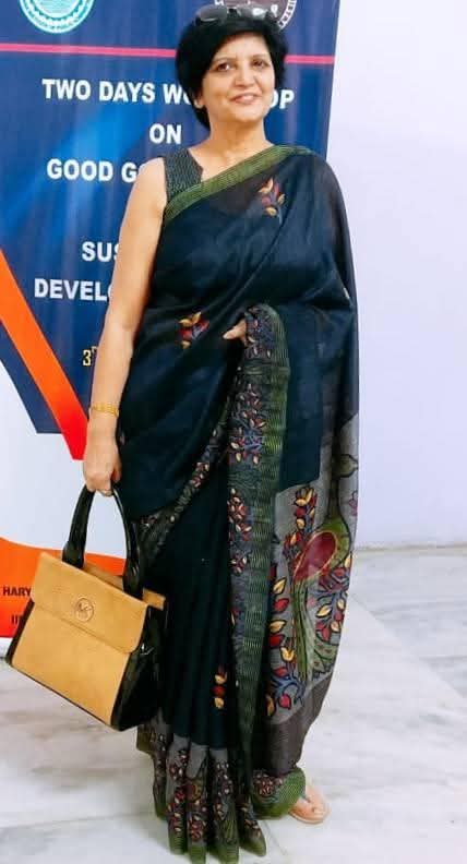 Dr. Sarlaa Duhan